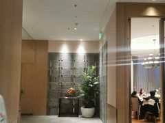 -泓历皇朝酒店(东亭店)