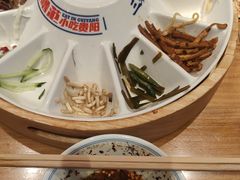 -怪噜范·老贵阳街头名小吃(汇金星力城店)