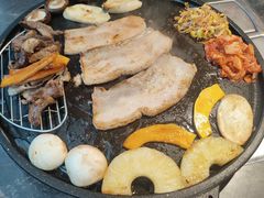 -彭妈家•韩国烤肉料理(张杨路店)