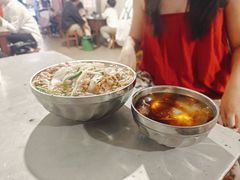 -正宗杨记普洱酸醋米线(总店)