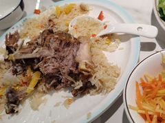 -马尔龙新疆饭店·清真(瑞景店)