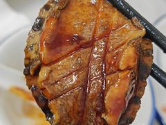 浇汁大鲍鱼-来之顺海鲜菜馆·青岛菜·始于1993(栈桥店)