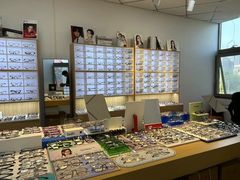 -天空之镜眼镜店蔡司依视路配镜授权零售店(望京颐堤港店)