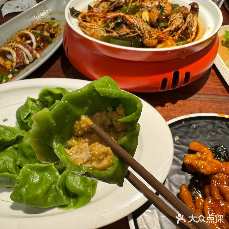来青岛n刷的连锁老店，每一道菜品都不踩雷～