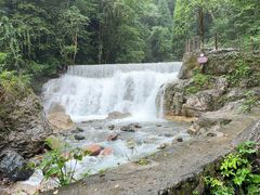 -西岭雪山大飞水景区