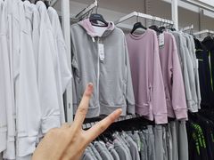 -BIGOFFS 超级折扣(仁恒伊势丹店)