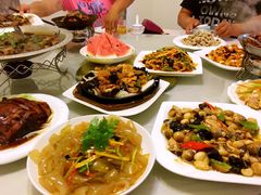 -鸿亨泰杂鱼馆(港馨家园店)