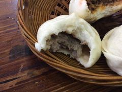 葱肉包-清真石家包子(大皮院总店)