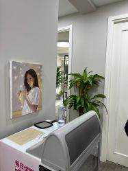 -一个差评成就的纹眉店