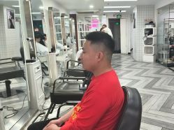 -米娜护肤造型