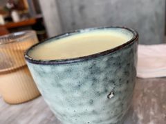 姜黄蜂蜜热奶-The Rug Cafe(王府中环店)