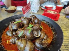 -老闵田螺馆·南昌特色小炒(梦时代店)