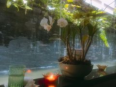 -迪瓦娜按摩和水疗中心