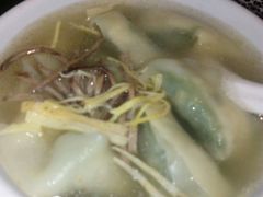 -笑来喜馄饨小笼工坊店(湖滨街店)