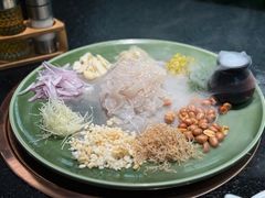 -得意咚瓜·顺德鱼生·冬瓜火锅(深圳首店)