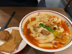 -顺溜·手工刀削面·黑金店(铜锣湾店)