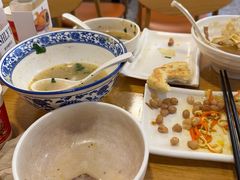 -八百里牛肉汤(盖饭·锅贴·万象城店)