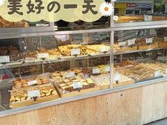 面包甜点陈列柜-苹果花园(龙漕路店)