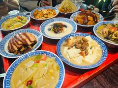-蓝田九大碗民俗食府(蓝田店)