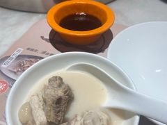 -煲宫猪肚鸡(晶品店)