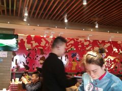 大堂-西贝莜面村(上海百联西郊店)