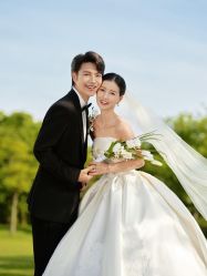 -喜爱高定婚纱摄影