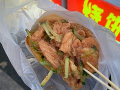 里脊肉夹馍-财大小吃街·小吃侠