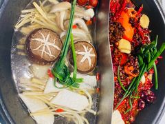 -贰回巷火锅馆(钟楼店)