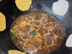 -鲁员外地锅鸡地锅鱼(古墩路店)