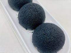 黑金叉烧梅菜酥皮包-蔡澜点心·粤菜(月星环球港店)