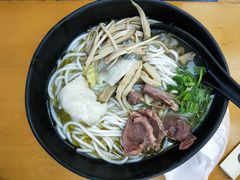 -三千粉牛肉米粉(来客茂店)