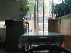 -芳芳餐厅(白沙路店)