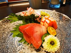 刺身三品-铭牛烧肉·和牛海鲜自助(高新月牙湖店)