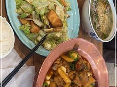 -西部马华清真兰州牛肉面·烧烤夜市(三里河店)