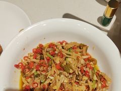 -绿草地·湘菜(7mall店)