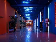 -SFC上影影城(临平店)