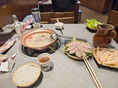 -阿婆情腊排骨火锅·野生菌季(古城旗舰店)