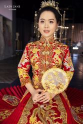 -Lady  Jane高端婚纱礼服馆