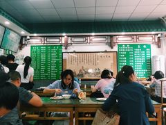 大堂-护国寺小吃(东四店)