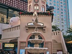 -中航城君尚购物中心