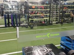 -贝菲特游泳健身(徐泾店)