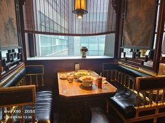 -新白鹿餐厅(银泰西湖文化广场店)