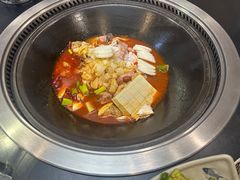 -老刘生态大鱼坊铁锅炖鱼(赛马场店)