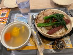 蟲草花滑雞腊肠燕麦米煲仔饭-大家乐(皇后大道西店)