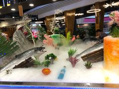 -圣罗巴甄选自助(麦凯乐店)