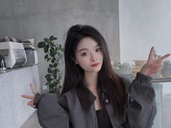 -洪小鹏生活美学馆(领SHOW天地店)