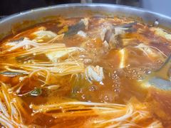红酸汤锅-苗侗地道红酸.酸汤鱼·酸汤牛肉