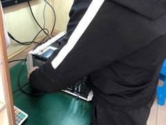 -鸿准通信科技·忠诚手机电脑维修中心(三林店)