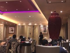 -广州中心皇冠假日酒店·百粤楼