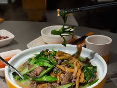 -潮发潮汕牛肉店(东方宝泰店)